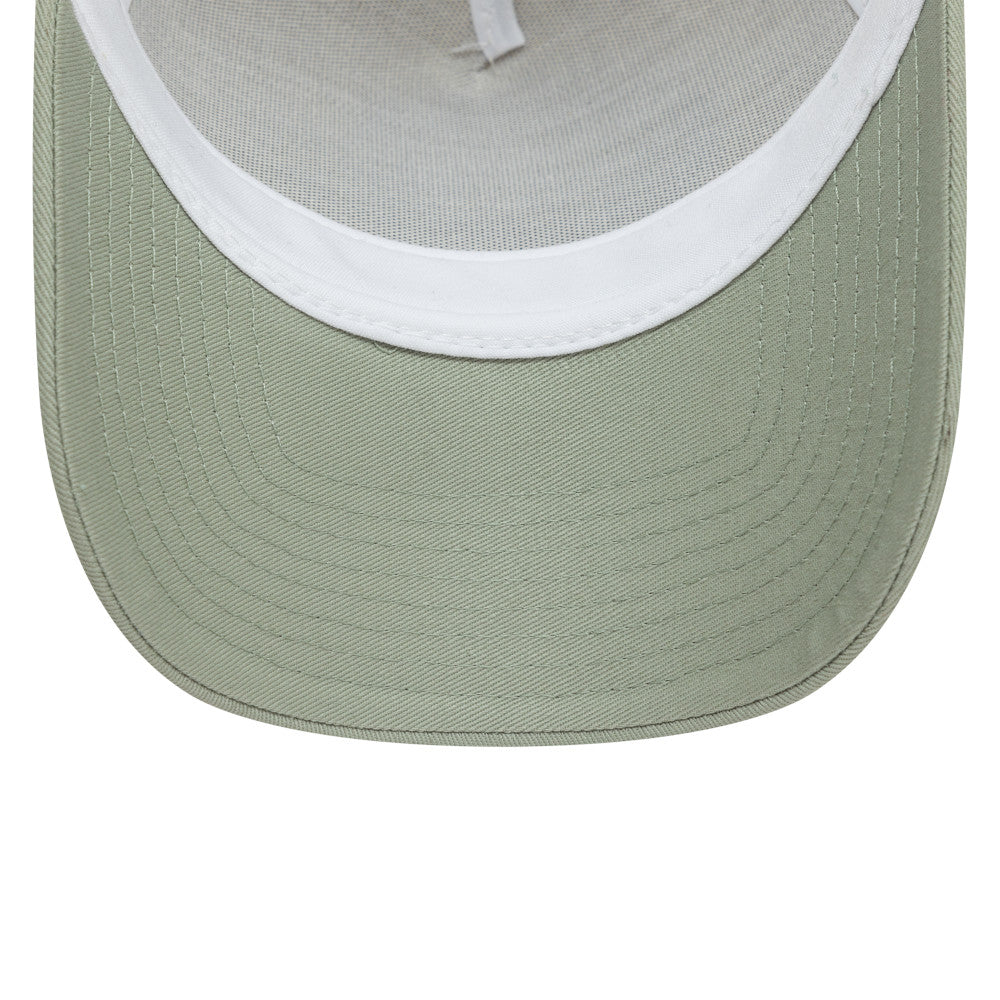 Oracle Red Bull Racing Hat - Formula 1 Seasonal 2-Tone Evergreen 9Forty A-Frame Trucker Snapback Cap - New Era